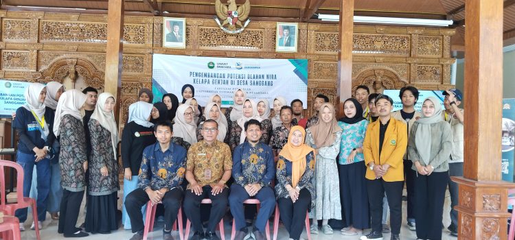 Pemberdayaan Masyarakat dalam Hilirisasi Komoditas Kelapa Genjah dan Singkong di Desa Sanggang, Sukoharjo Pemberdayaan Masyarakat dalam Hilirisasi Komoditas Kelapa Genjah dan Singkong di Desa Sanggang, Sukoharjo